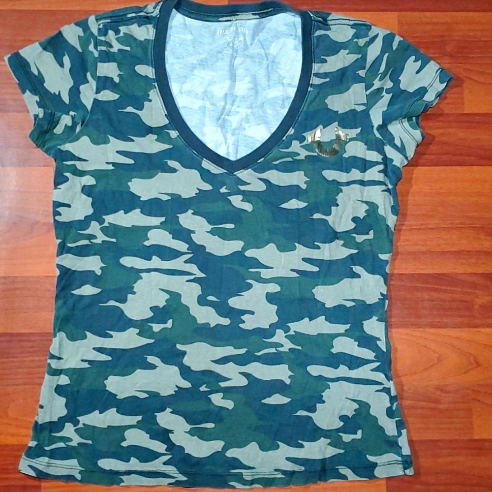 True Religion camo tshirt
